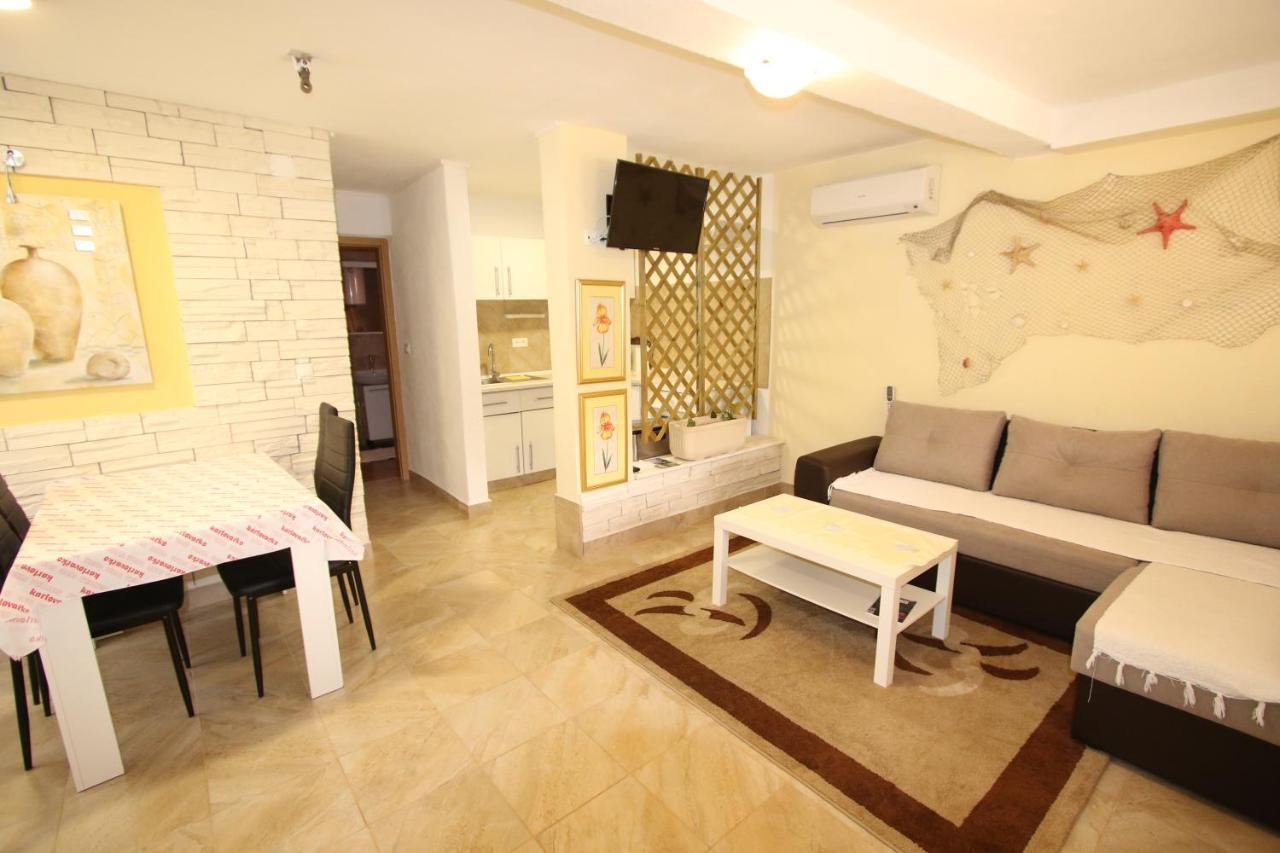 Apartments Kata Σίμπενικ Εξωτερικό φωτογραφία