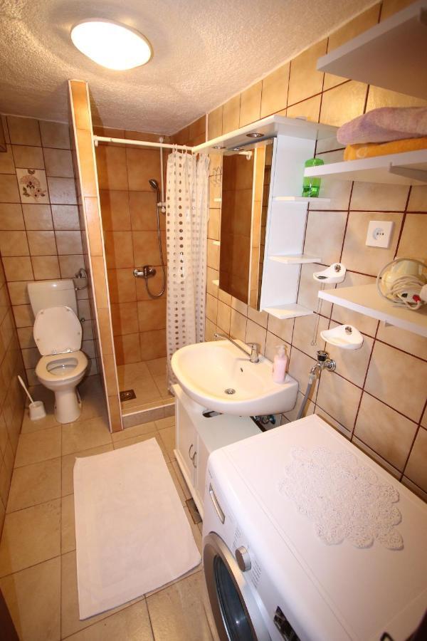 Apartments Kata Σίμπενικ Εξωτερικό φωτογραφία