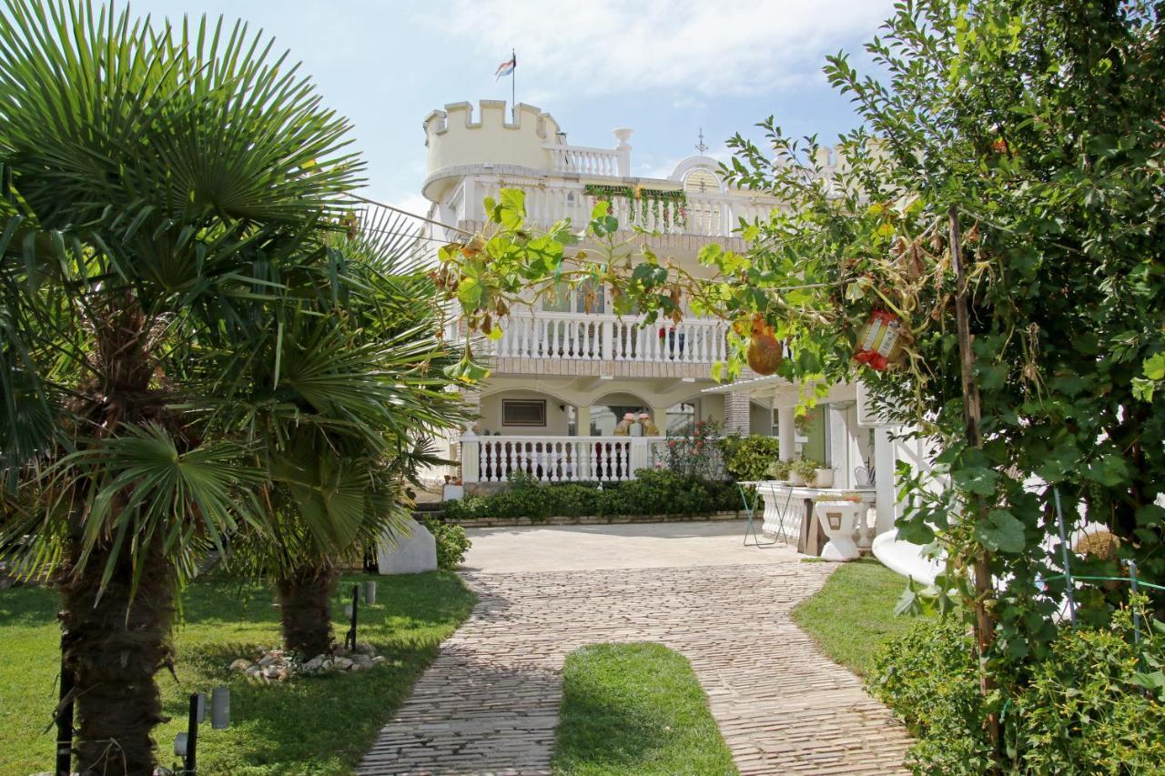 Apartments Kata Σίμπενικ Εξωτερικό φωτογραφία