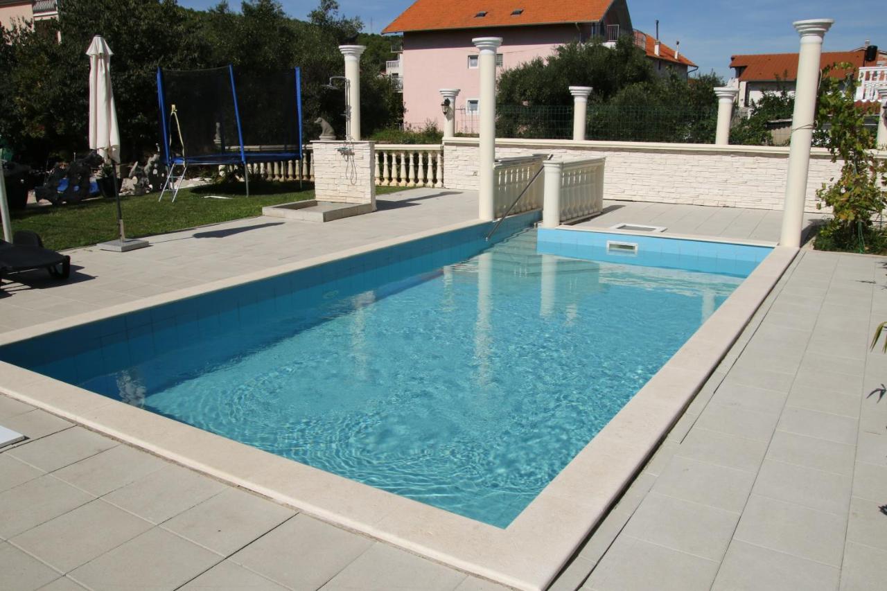 Apartments Kata Σίμπενικ Εξωτερικό φωτογραφία